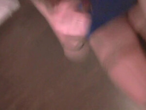 Выпускной для пацана закончился минетом от 18-летней школьницы